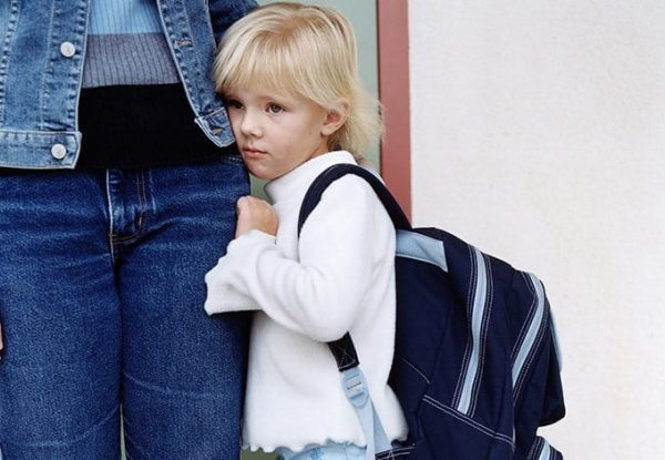 10 أسباب لعدم رغبة طفلك في الذهاب إلى المدرسة